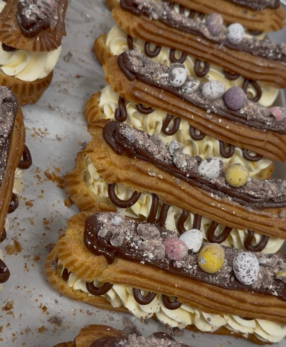 Speckled Egg Éclair