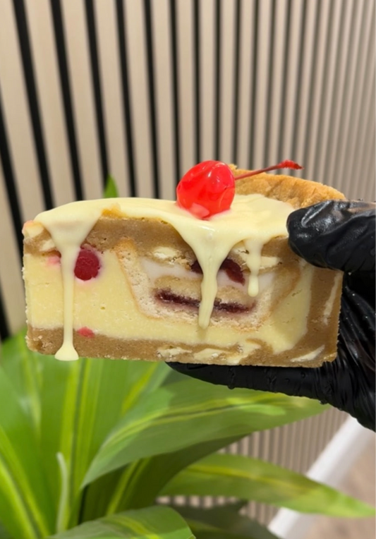 Cherry Bakewell Cookie Pie